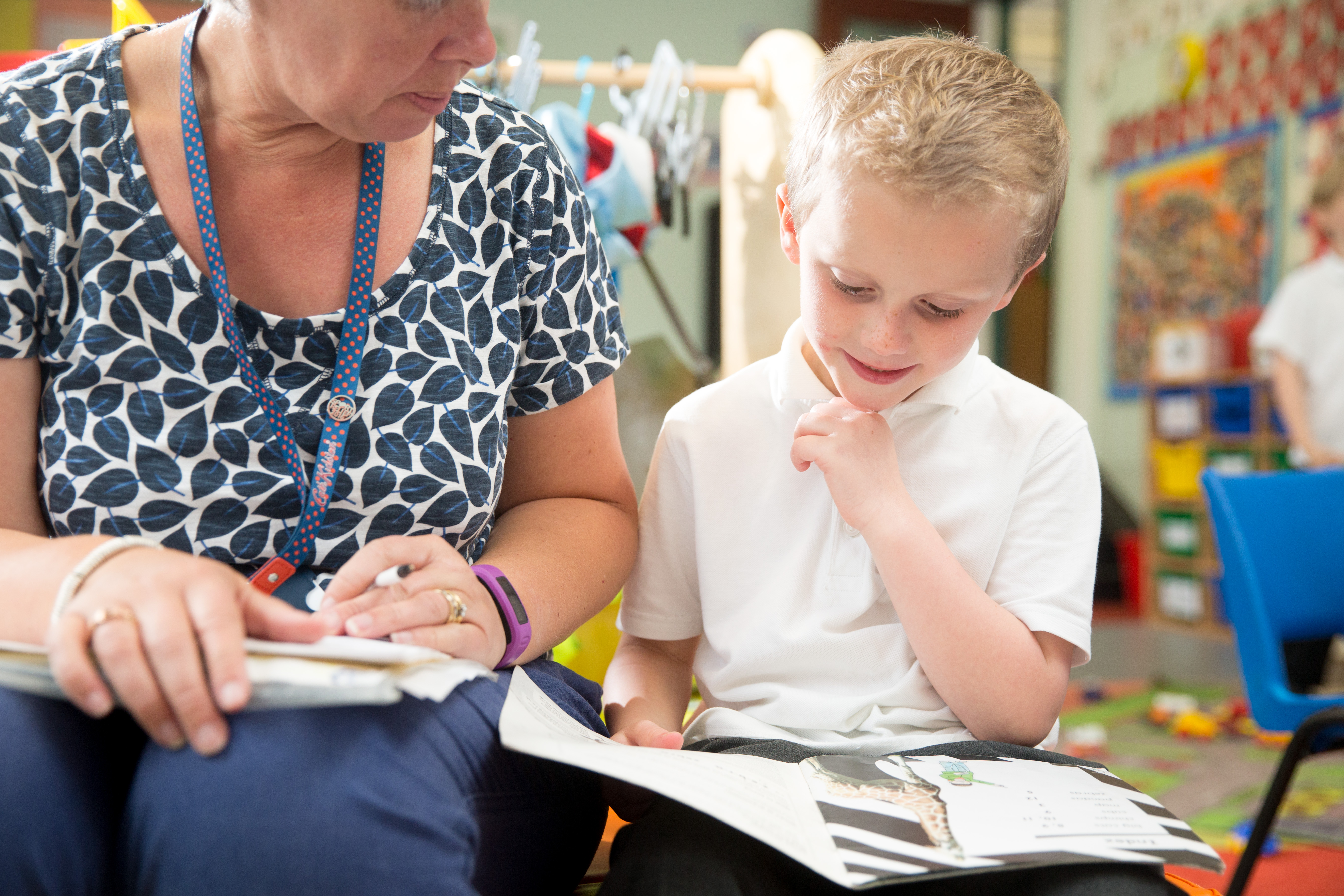 Learning to read in Teme Class